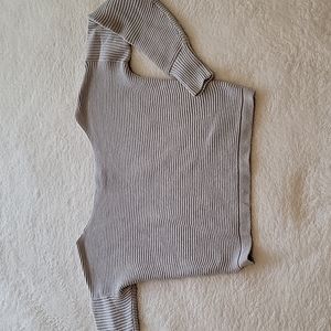 Rue21 size S Crop Top Sweater